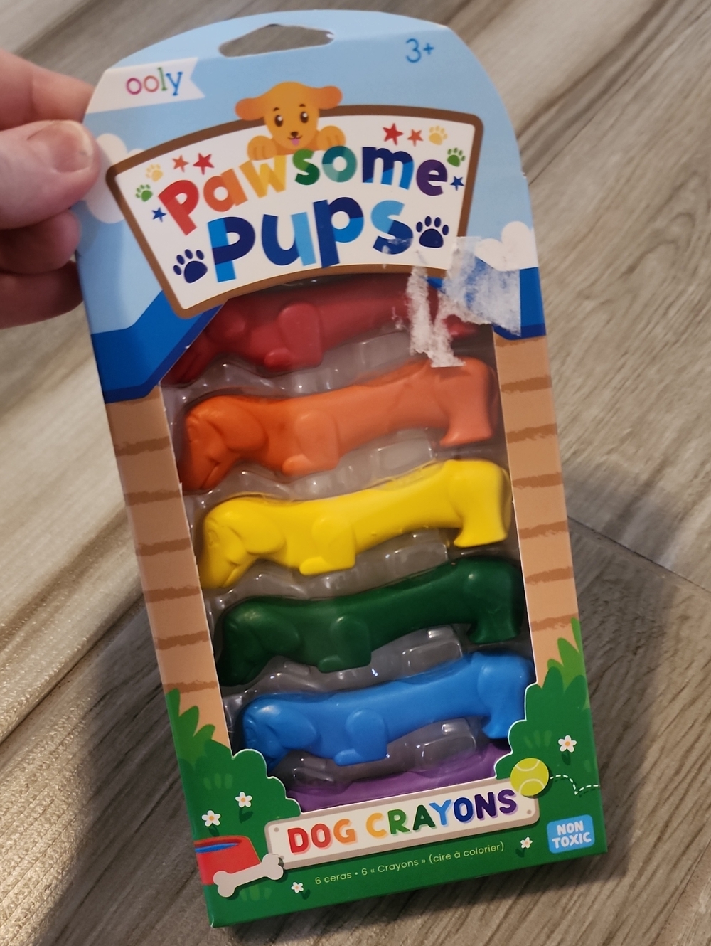 NWT Pawsome Pups 6 Pack Dog Shaped Crayons